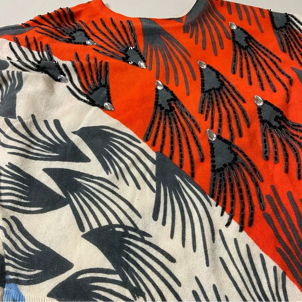 Abstract Patterned Crew Neck Sweater - Picture 8 of 13